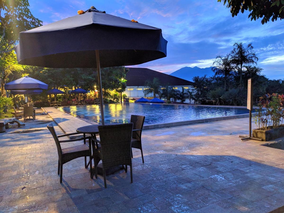 Taman Bukit Palem Resort 茂物 外观 照片