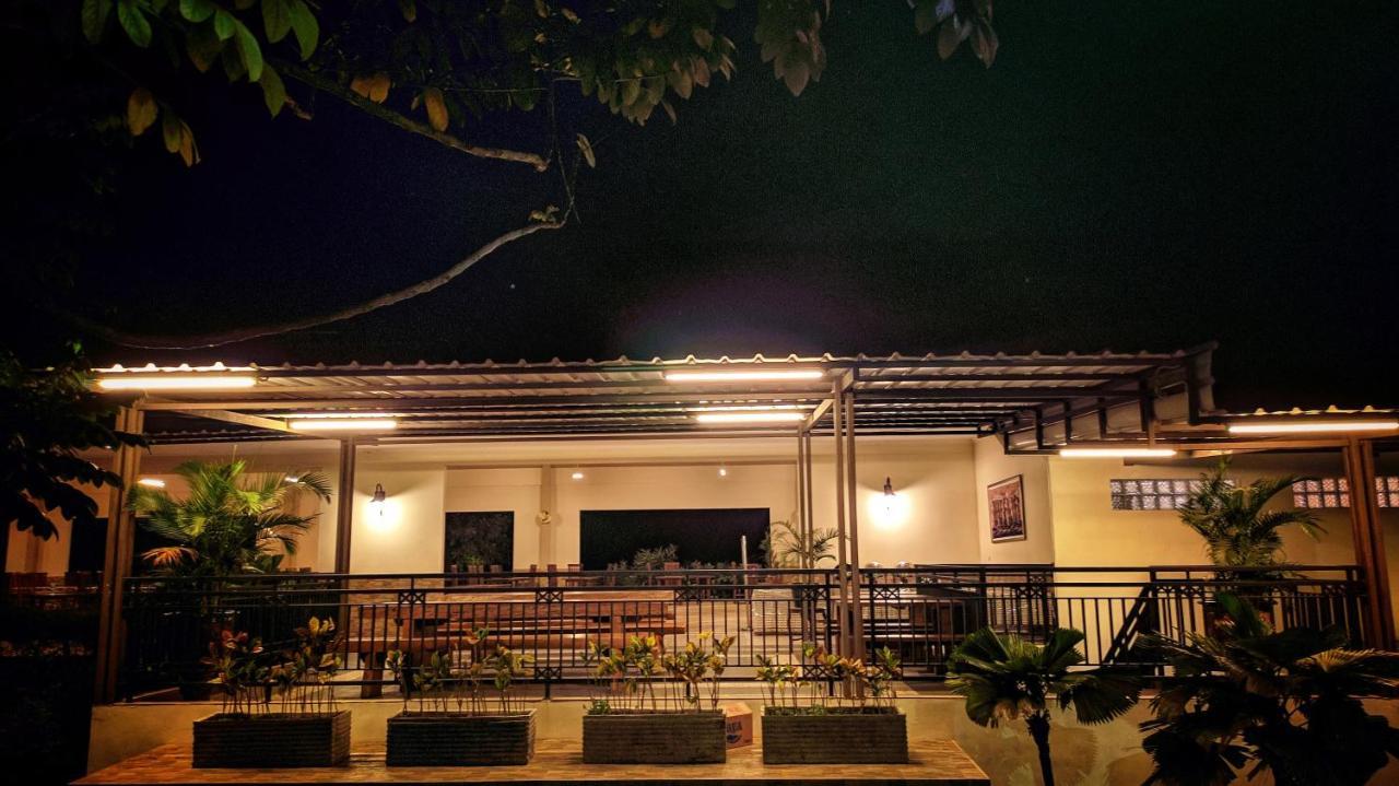 Taman Bukit Palem Resort 茂物 外观 照片