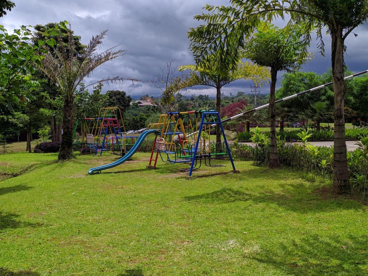 Taman Bukit Palem Resort 茂物 外观 照片